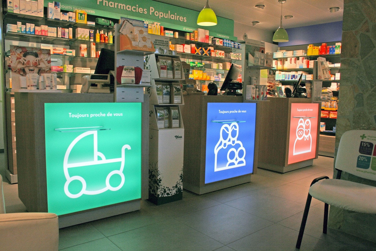 16 PHARMACIES POPULAIRES